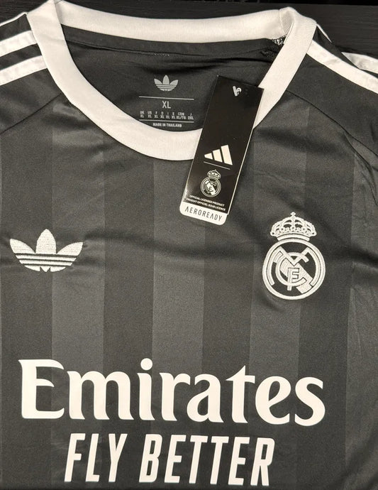 Camisa Real Madrid Preta 25/26
