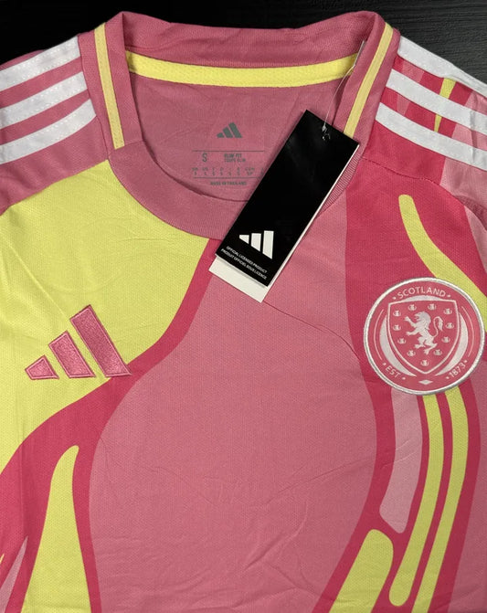 Camisa Seleção Escócia Rosa 25-26