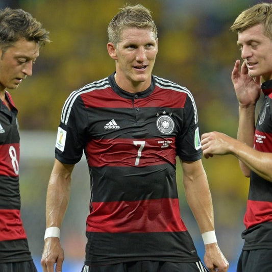 Camisa Seleção Alemanha Retro Preta/Vermelha