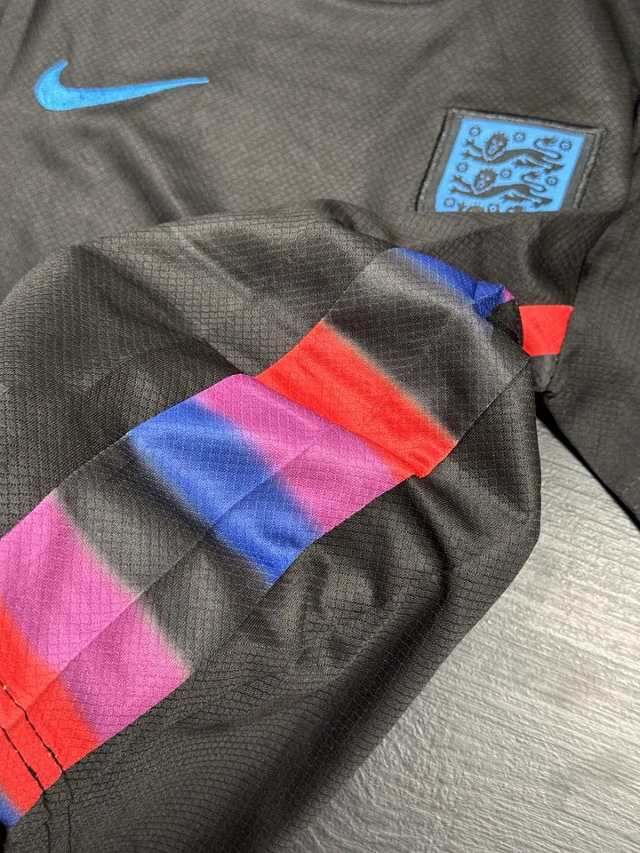 Kit Infantil Seleção Inglaterra Preto II 25/26