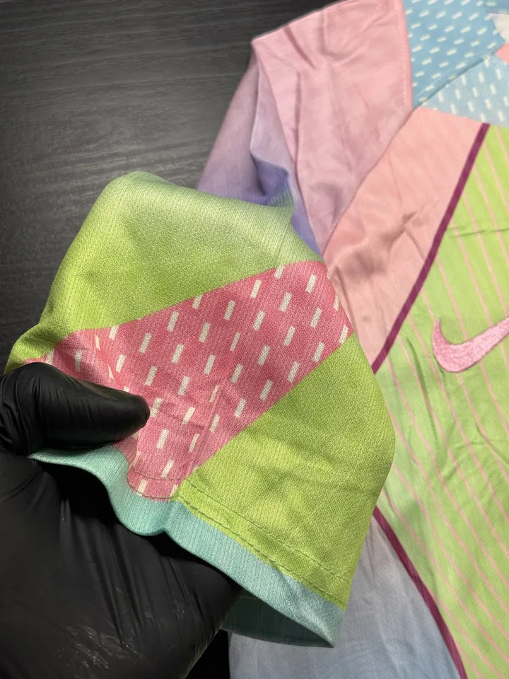 Kit Camisa/Short Barcelona Verde e Rosa 25/26