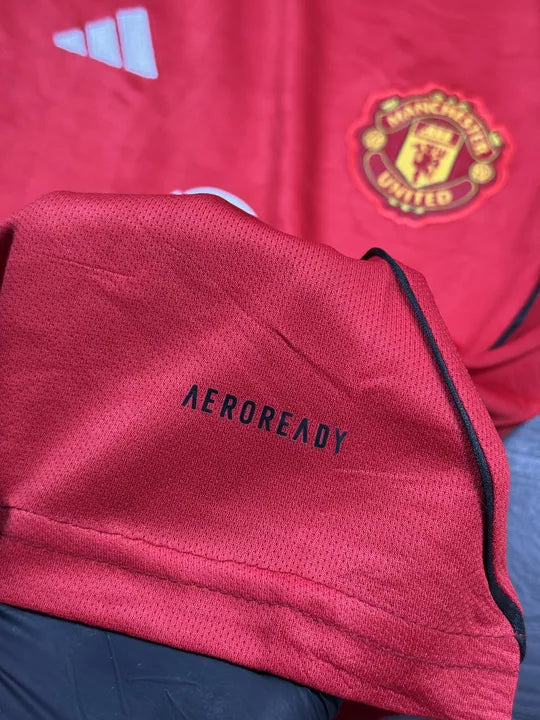 Kit Infantil Manchester United Vermelho I 25/26