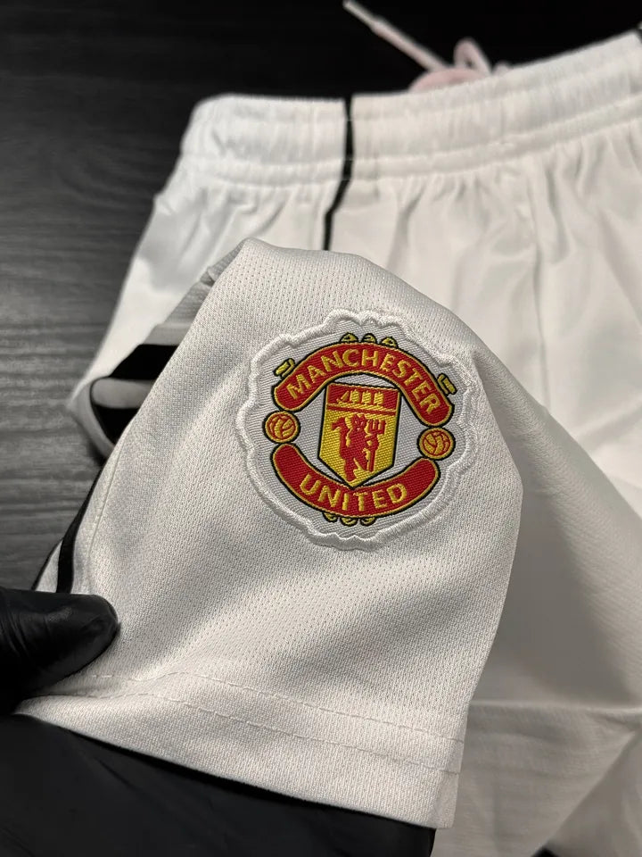 Kit Infantil Manchester United Vermelho I 25/26