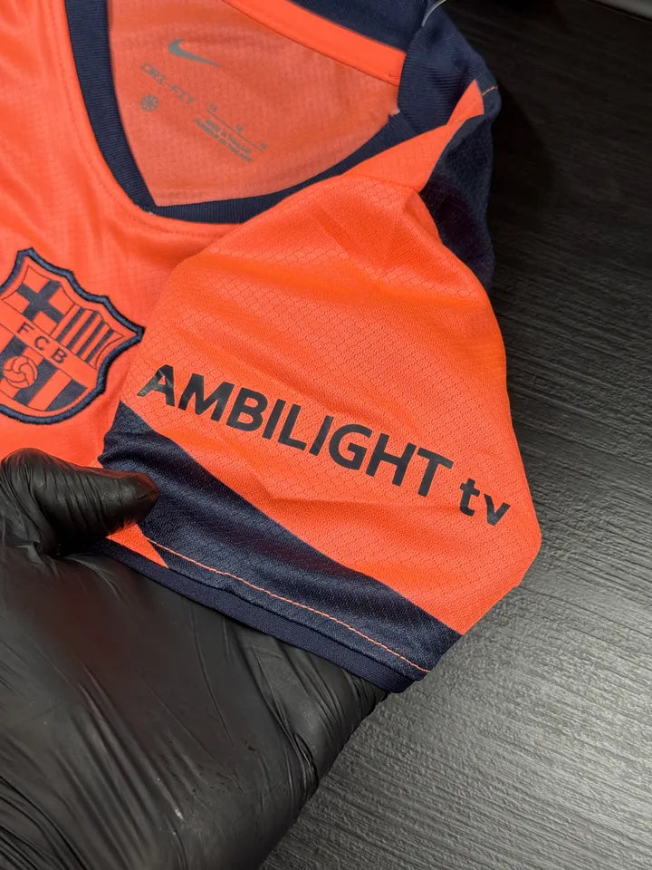Kit Infantil Barcelona Laranja III 25/26