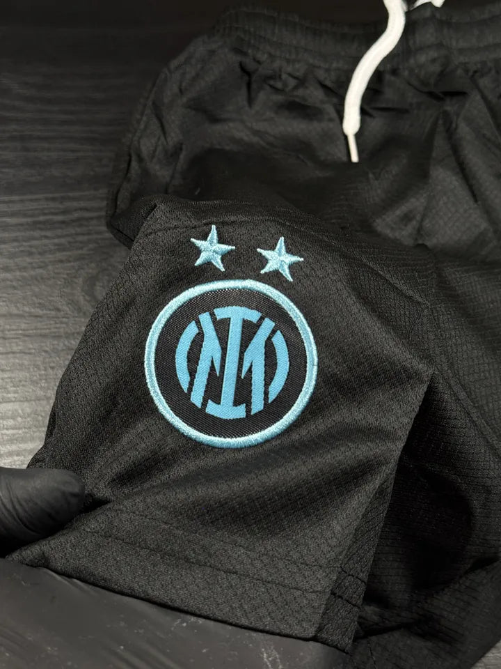 Kit Infantil Inter de Milão Listrado I 25/26