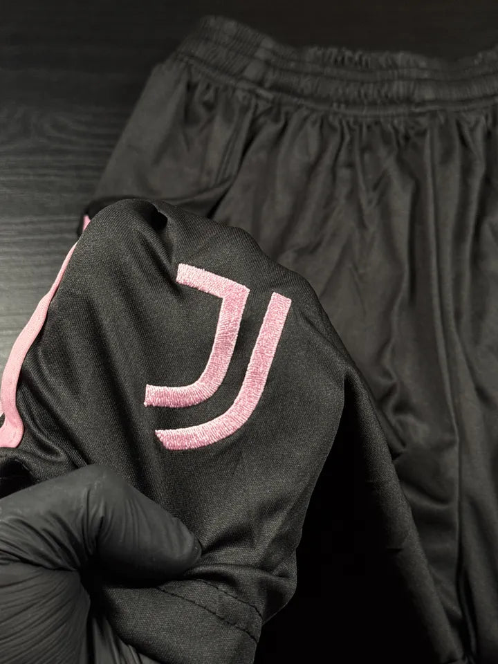 kit camisa/short Juventus Rosa e Branco