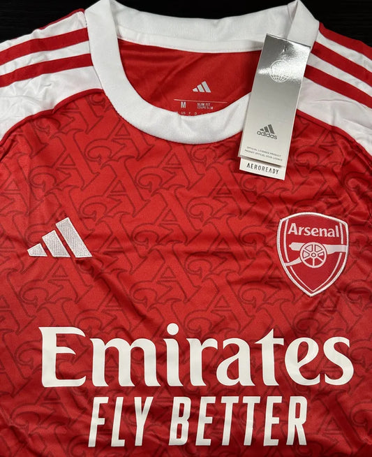 kit camisa/short Arsenal Vermelha I 25/26