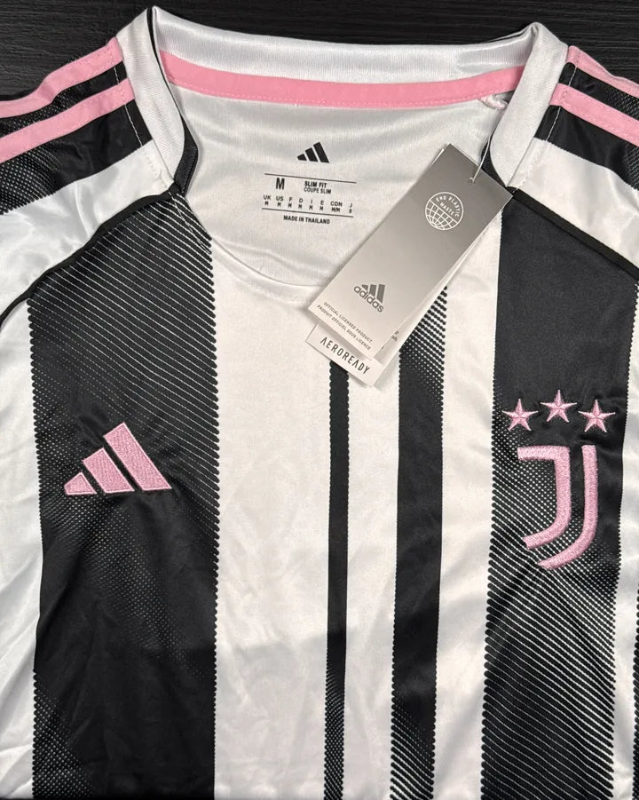 kit camisa/short Juventus Rosa e Branco