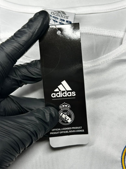 Camisa Retro Real Madrid Branca 2004/05