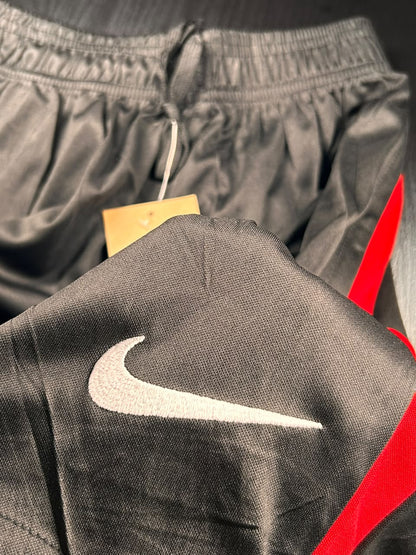 Kit Regata e Short PSG Treino Preto com Listra