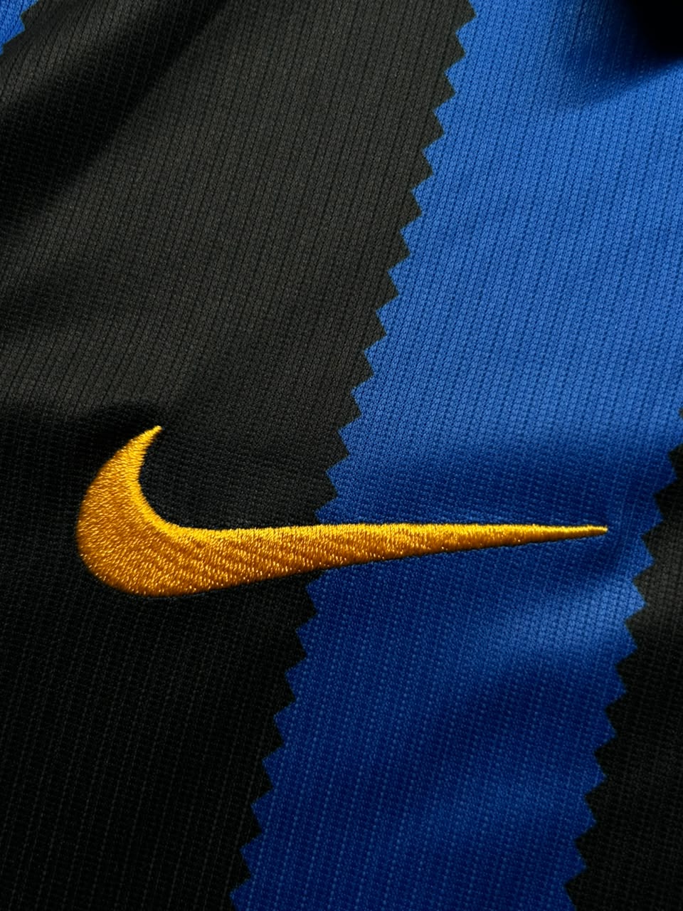 Camisa Inter de Milão Listrada I 26/27