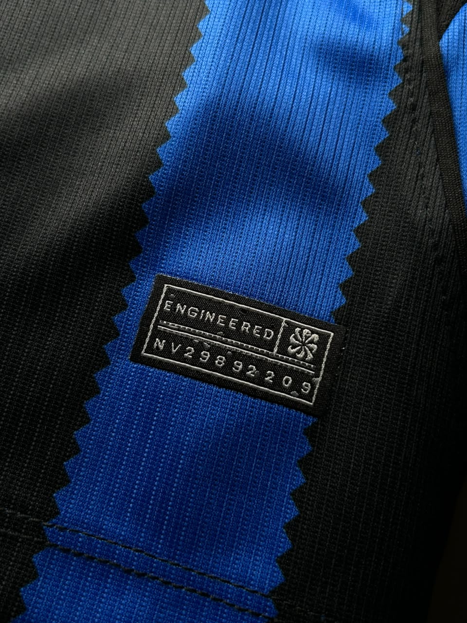 Camisa Inter de Milão Listrada I 26/27