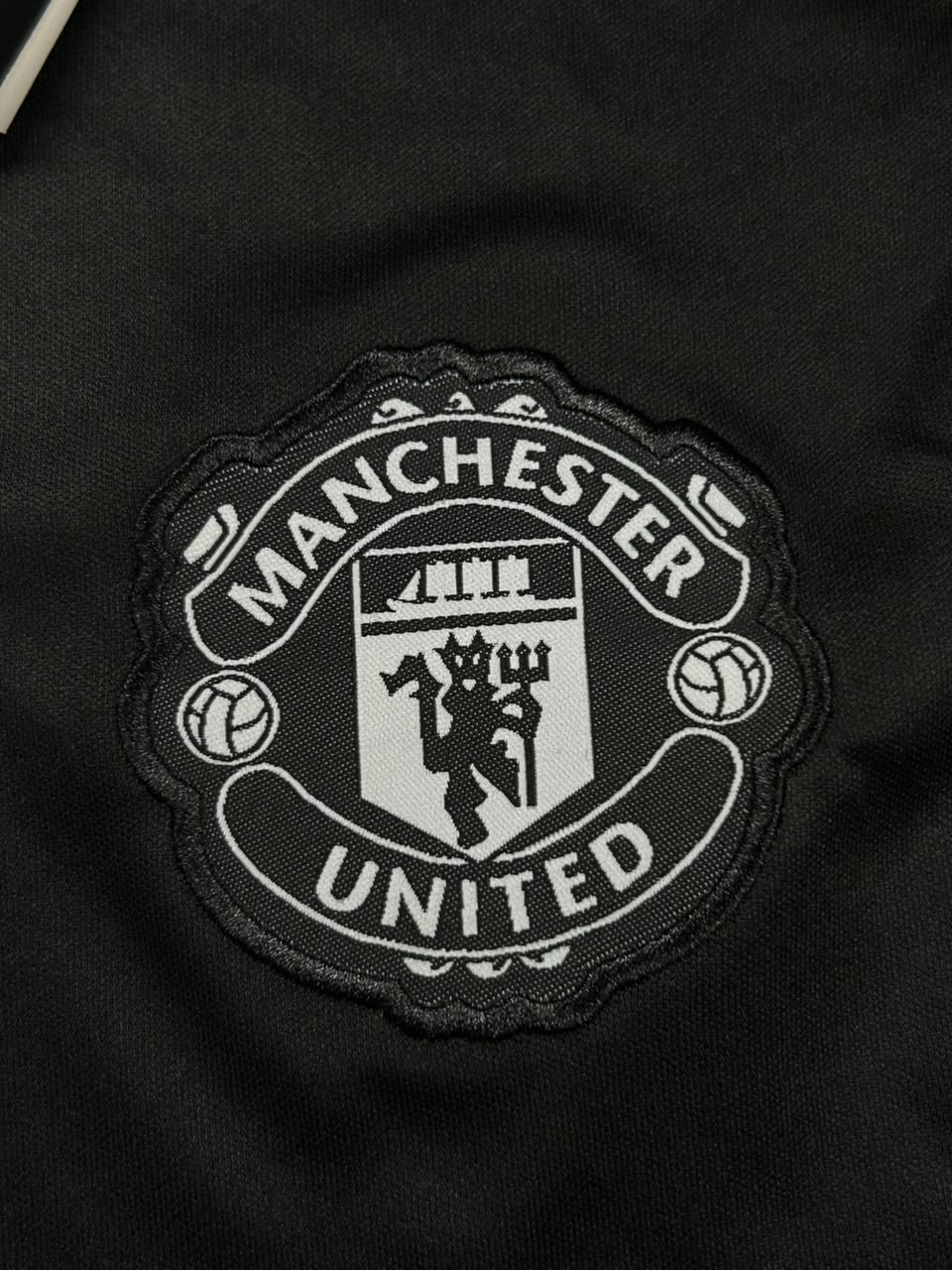 Kit Regata e Short Manchester United Preto