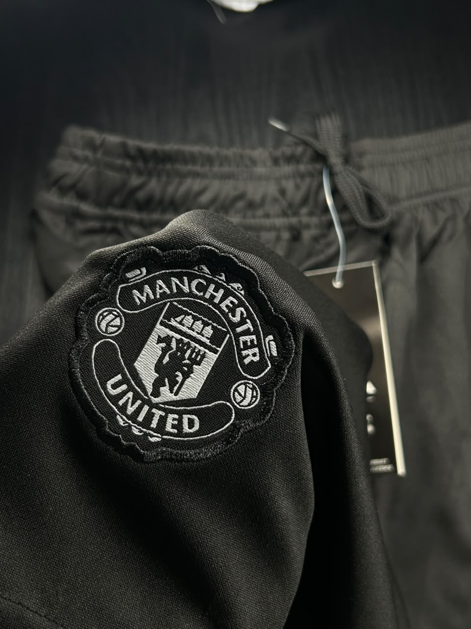 Kit Regata e Short Manchester United Preto