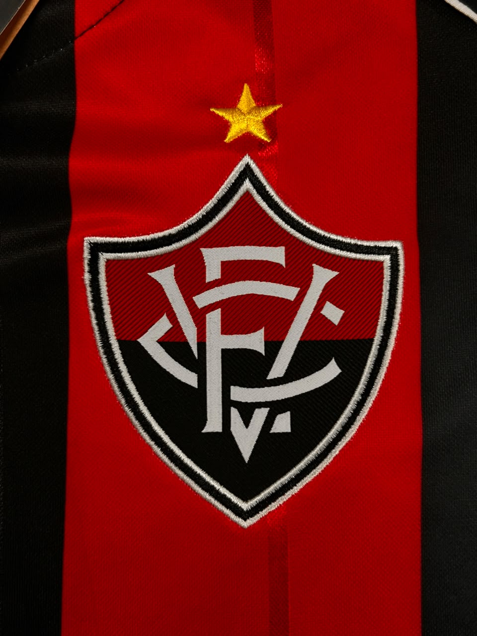 Camisa Vitória Listrada I 26/27