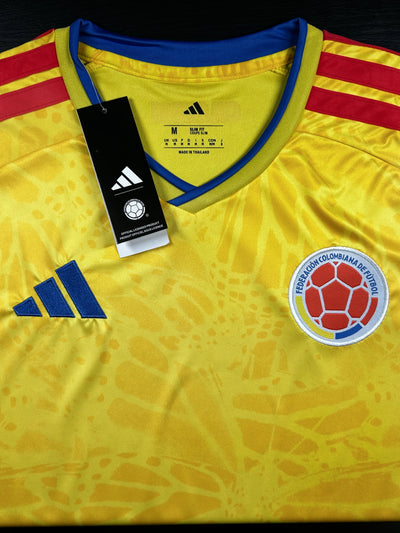 Camisa Colômbia I 2026/27 - Defeito no LOGO (adidas)