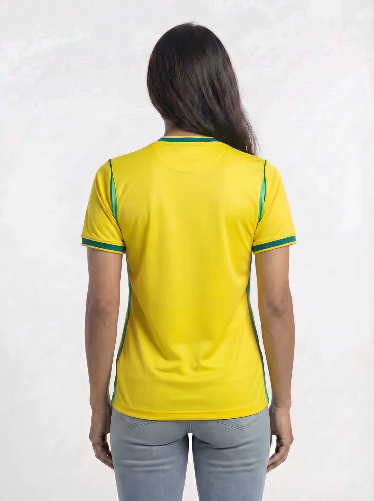 Camisa Feminina Seleção Brasil Amarela I 26/27 (Gola Verde Escuro)