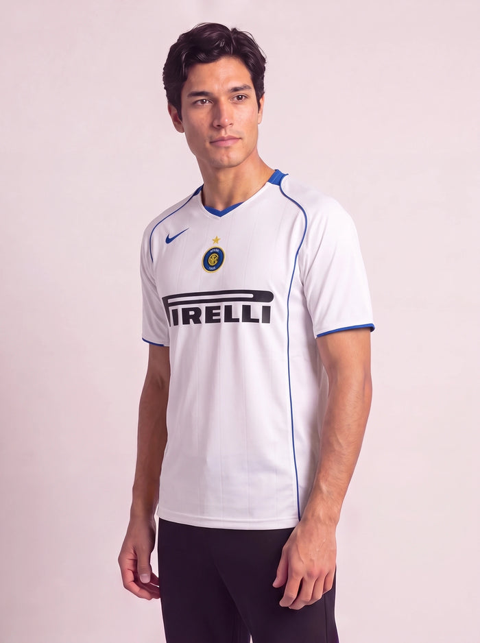 Camisa Retrô Inter de Milão 2004/05 - Adriano