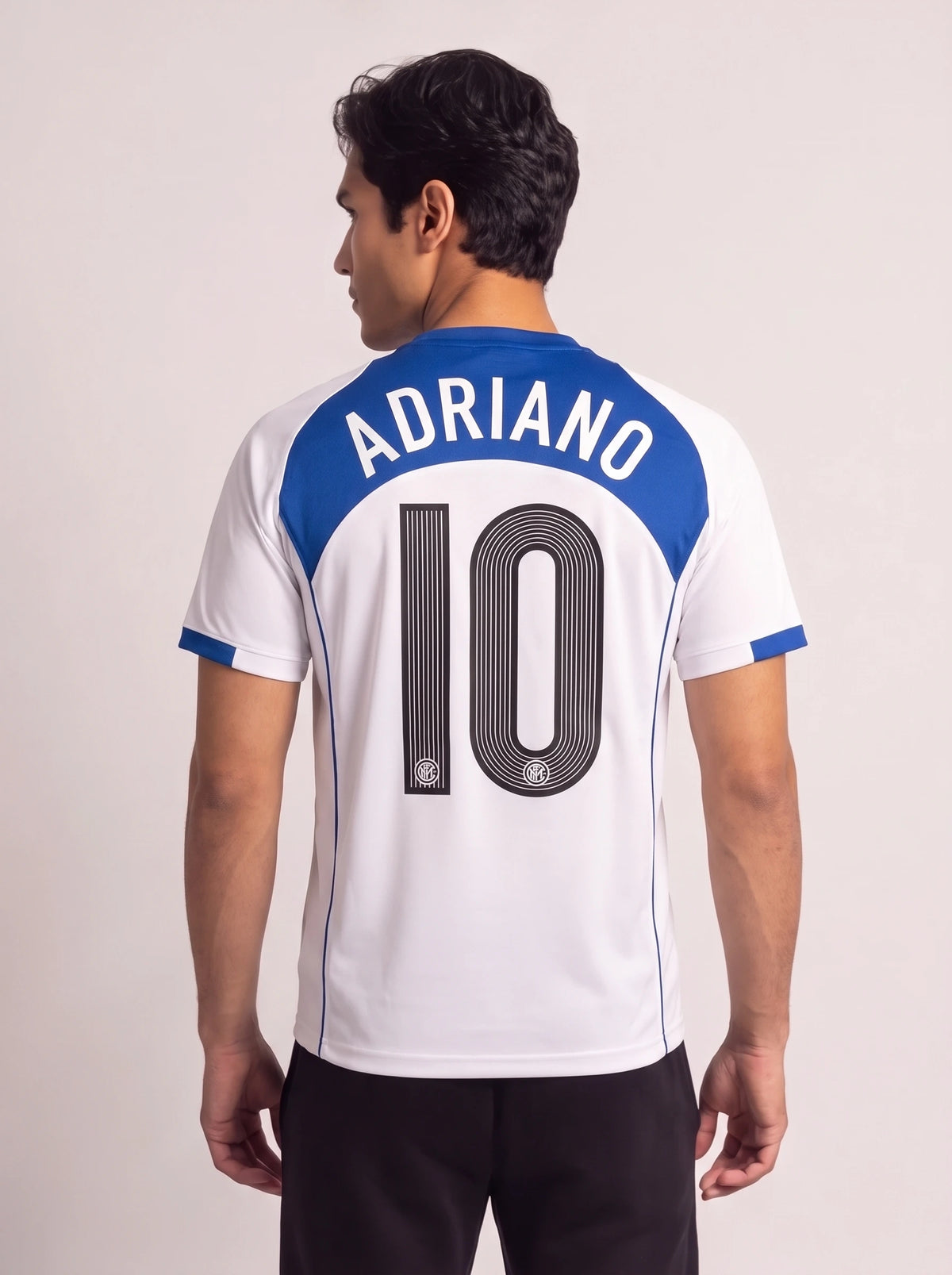 Camisa Retrô Inter de Milão 2004/05 - Adriano